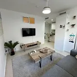 Modern 1br Walk To Beach, Casino&puerto Banús * Marbella