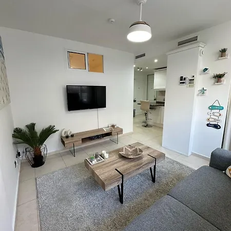 Modern 1br Walk To Beach, Casino & Puerto Banus * מארבלה